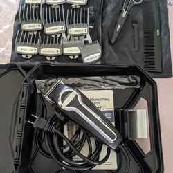 Wahl Clipper And Accessories 