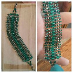 Beaded bracelet -adjustable