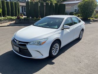 2015 Toyota Camry Hybrid LE