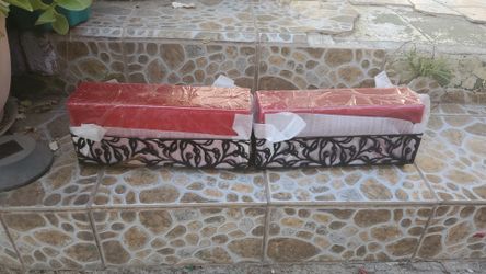 Two aroma candles $ 10 dollars each!