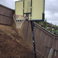 Spaulding Basketball Stand FREE 