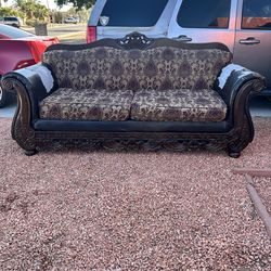Free Sofa