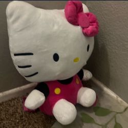 Hello Kitty, plushy perfect for Christmas