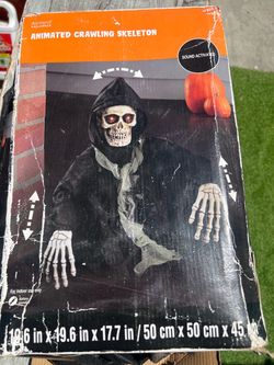 Sound Activated crawling skeleton Halloween Decoration