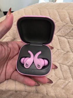 Beats Powerfit wireless earbuds