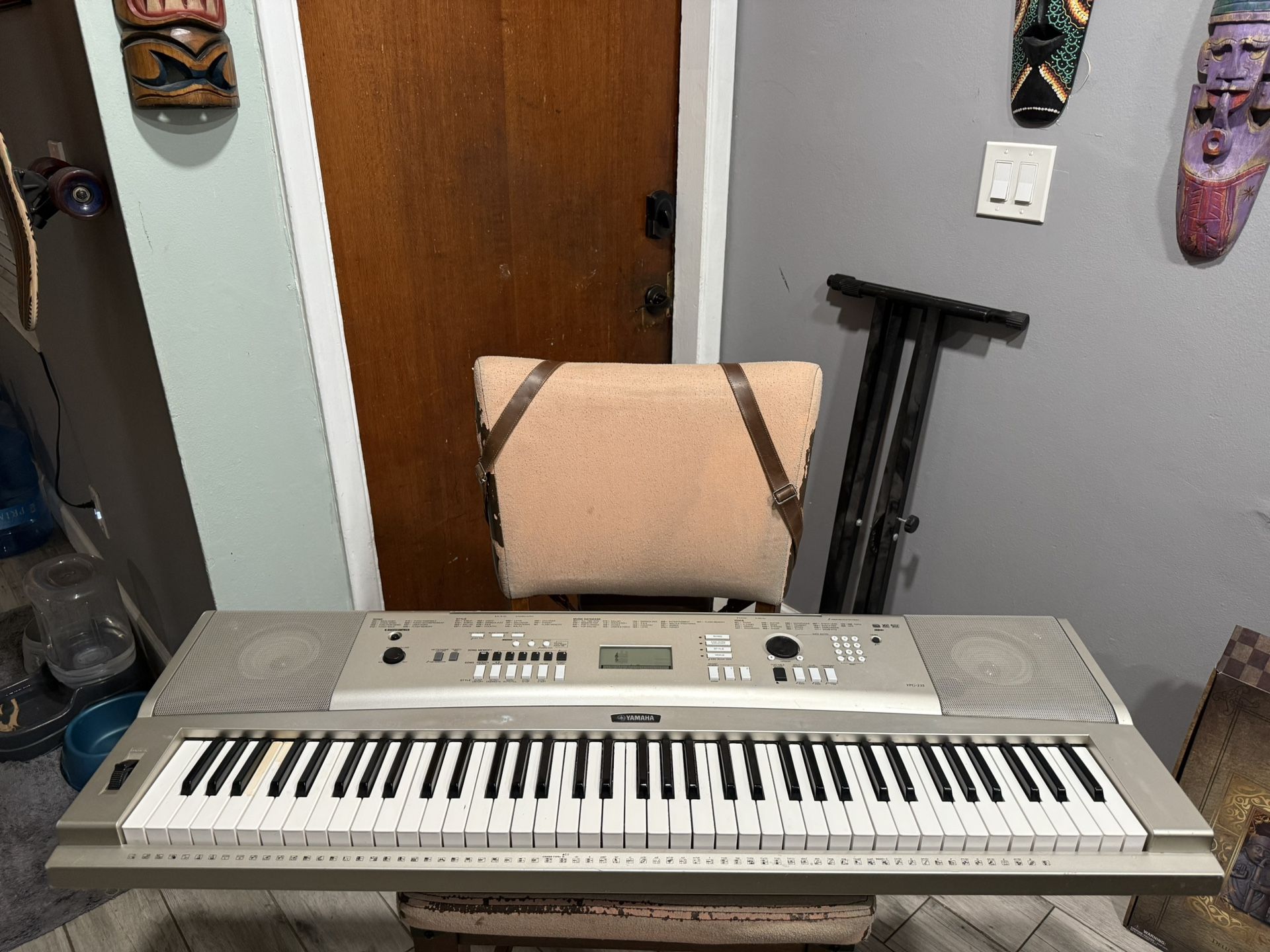 Yamaha YPG-235 76 Key Keyboard