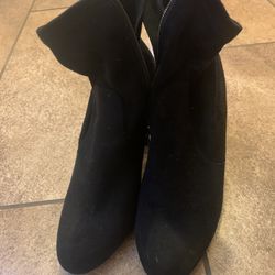 Black Boot