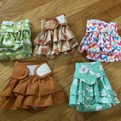 Set Of 5 Washable Female Dog Diapers - Size Small