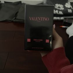Valentino Cologne 