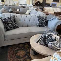 USA 🇺🇸 Made Sofa & Love Seat ( Choose Your Own Fabrics) 