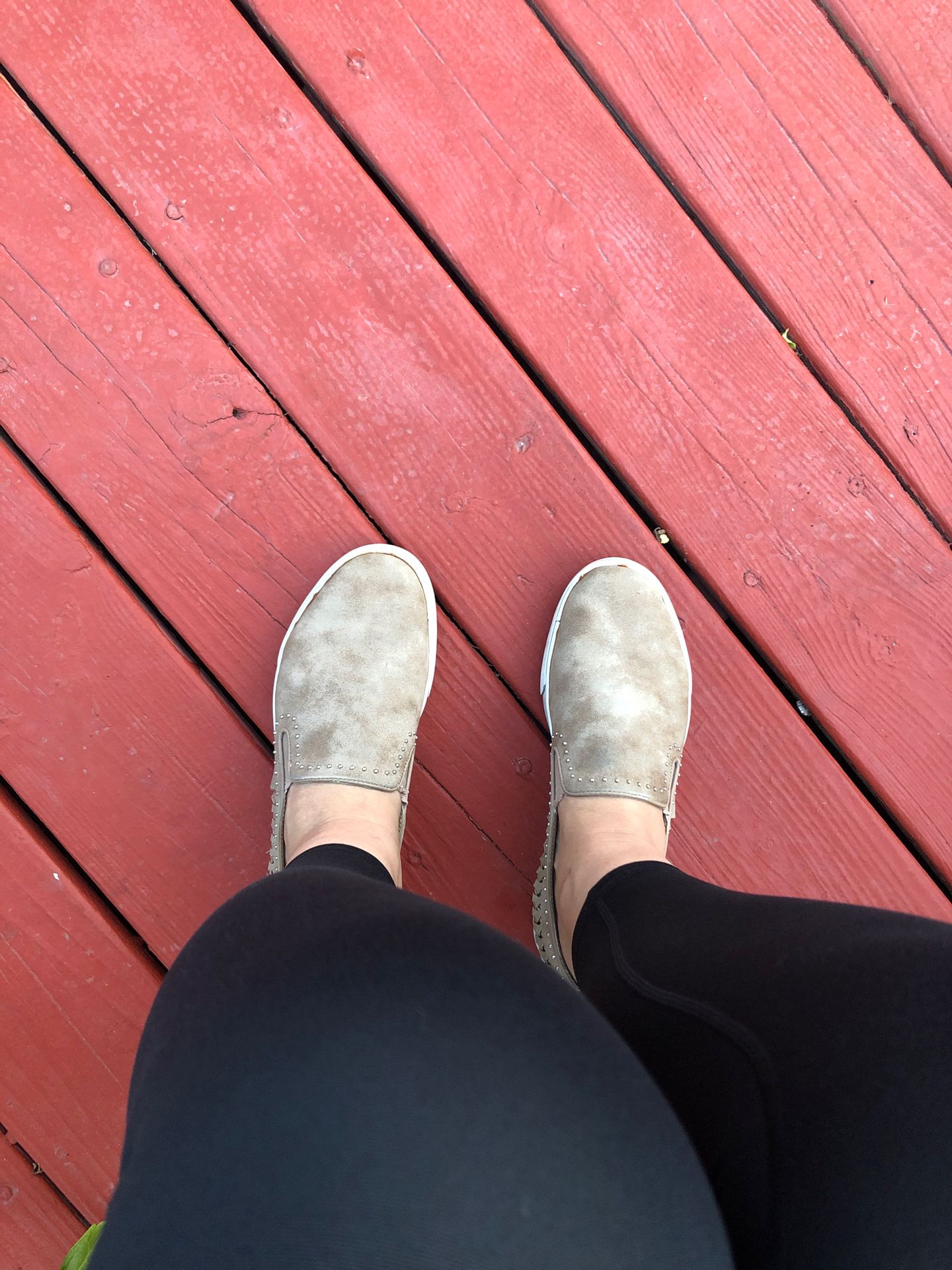 WOMEN’S USED SHOES SMELLY SHIP ONLY for Sale in Norfolk, VA OfferUp