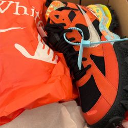 Nike Air Terra Forms Size 14 Off White 