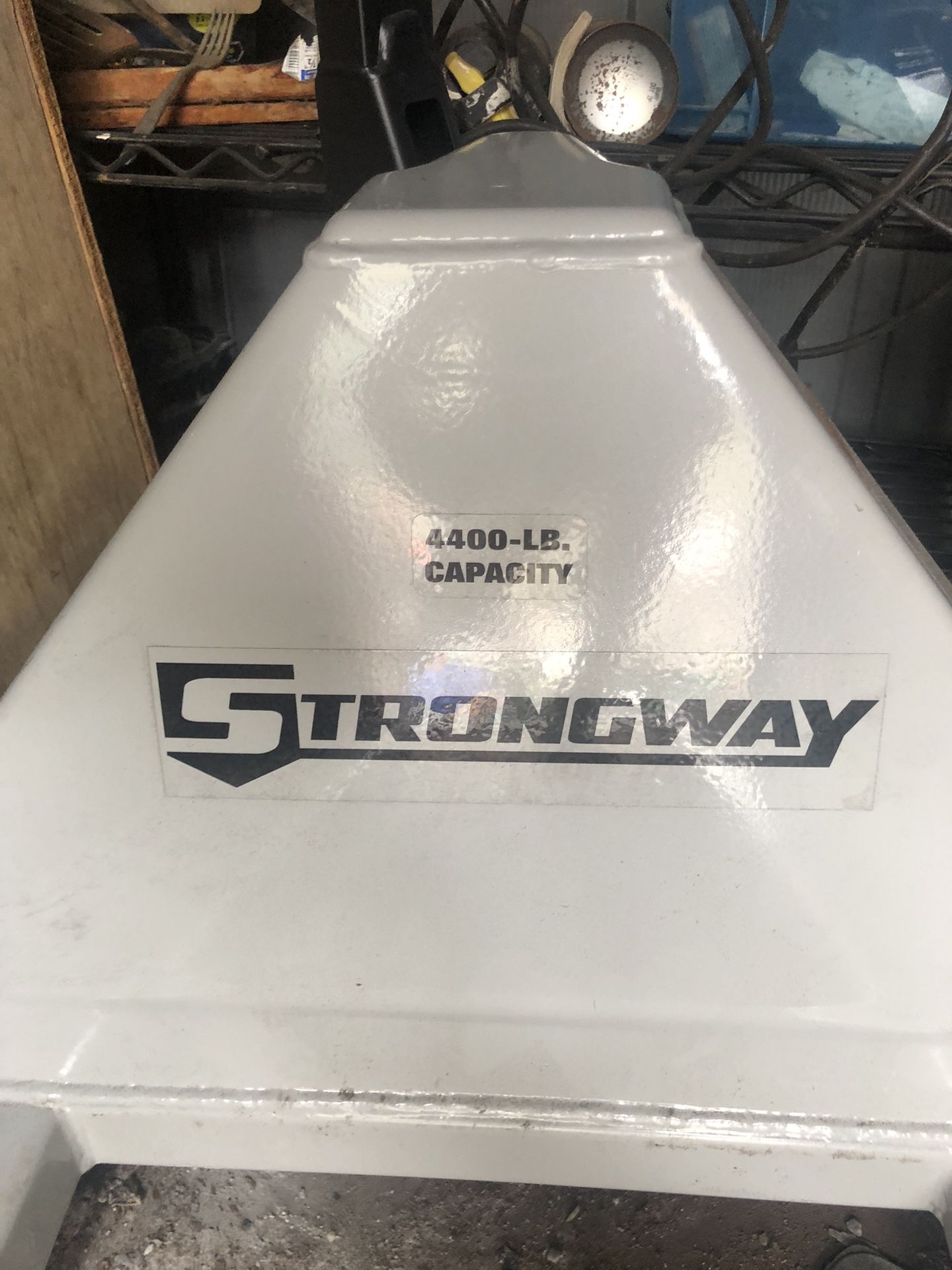 4400 Lbs  New