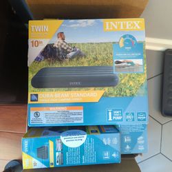 Intex Twin Air mattress 