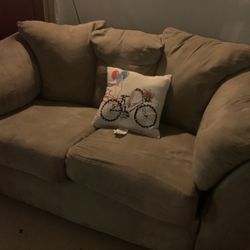 Love seat 