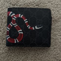 Brand New Authentic Gucci Wallet