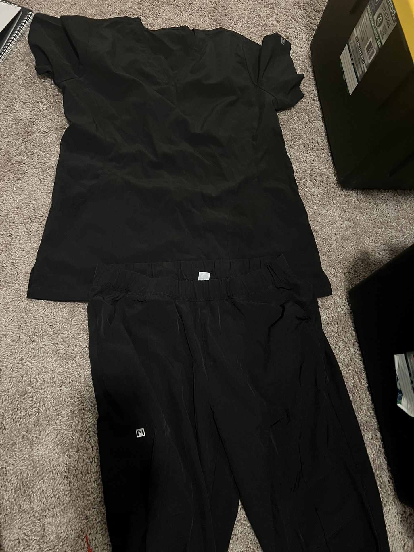 Scrubs- Black Medium 