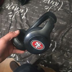 Niner Head Phones 