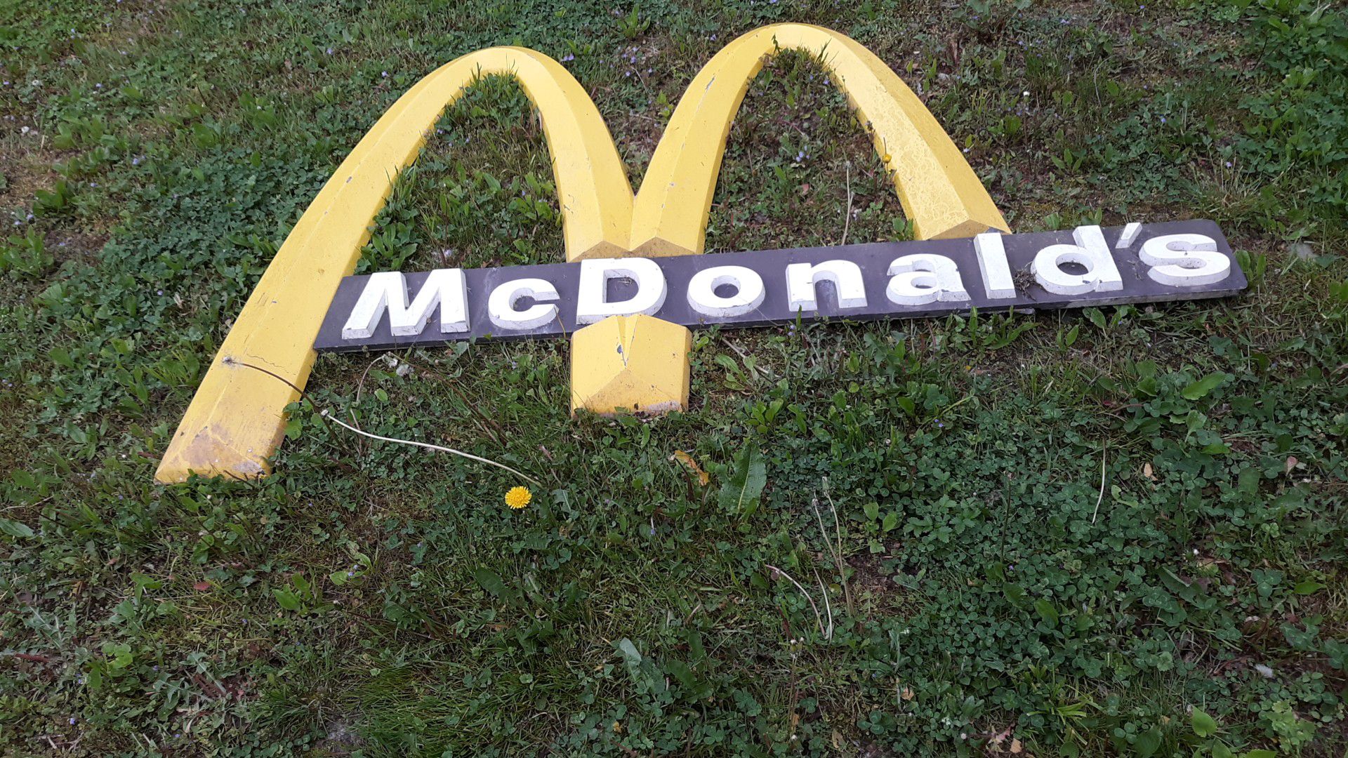 Aluminum metal McDonald's sign