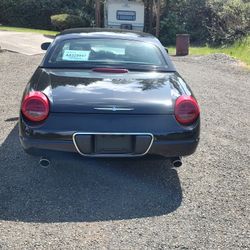 2002 Ford Thunderbird