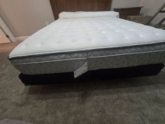 Queen Sealy Mattress with frame and box springs
