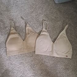 DANSKIN Modern Wireless Ribbed Padded Pullover Bralette M Beige and Green