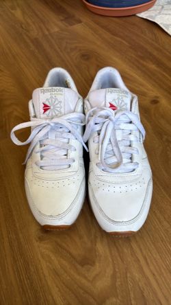 Women’s Reebok classic