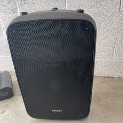 Samson Auro X150D 1000w 15” active speaker