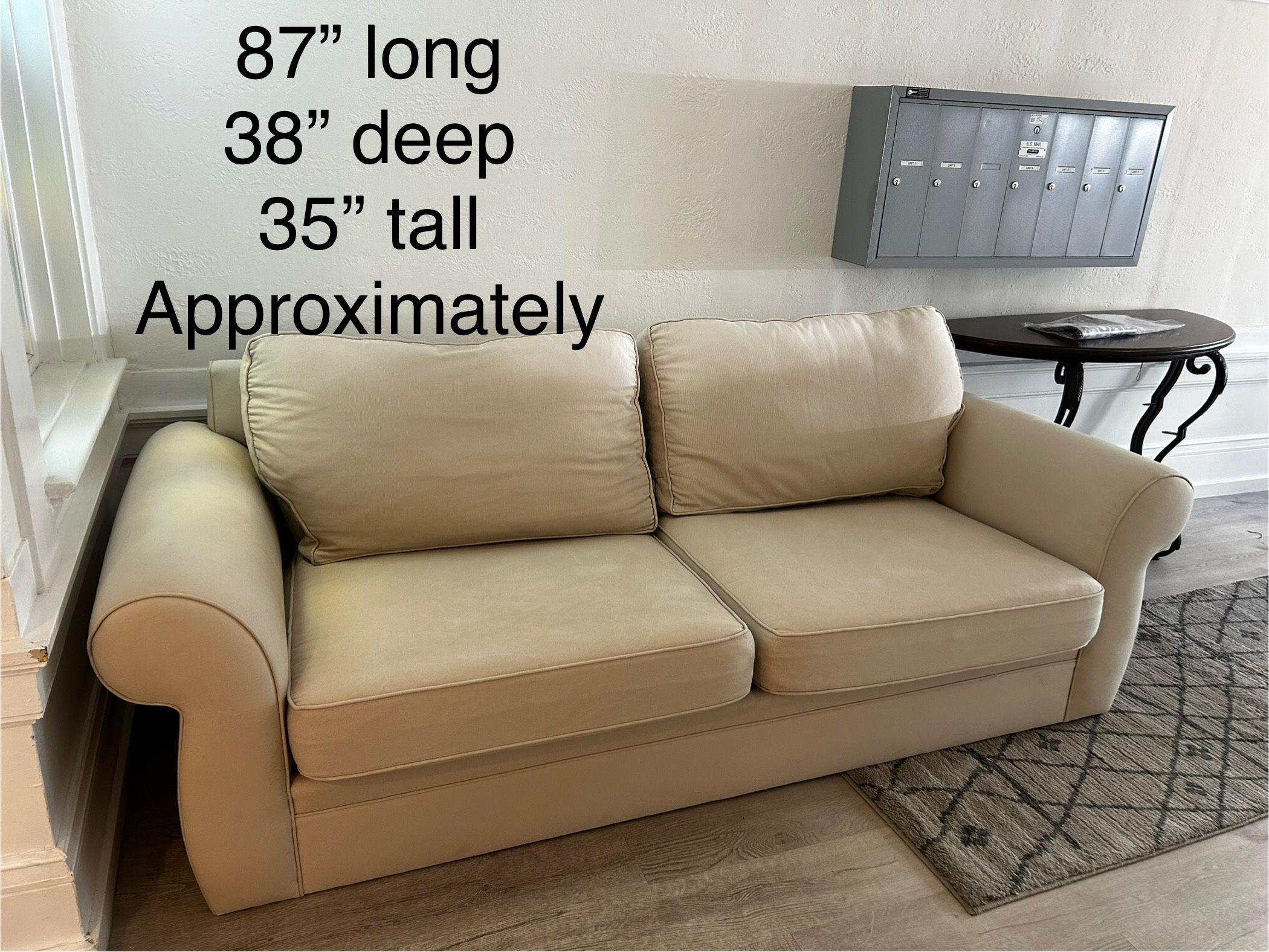 COUCH