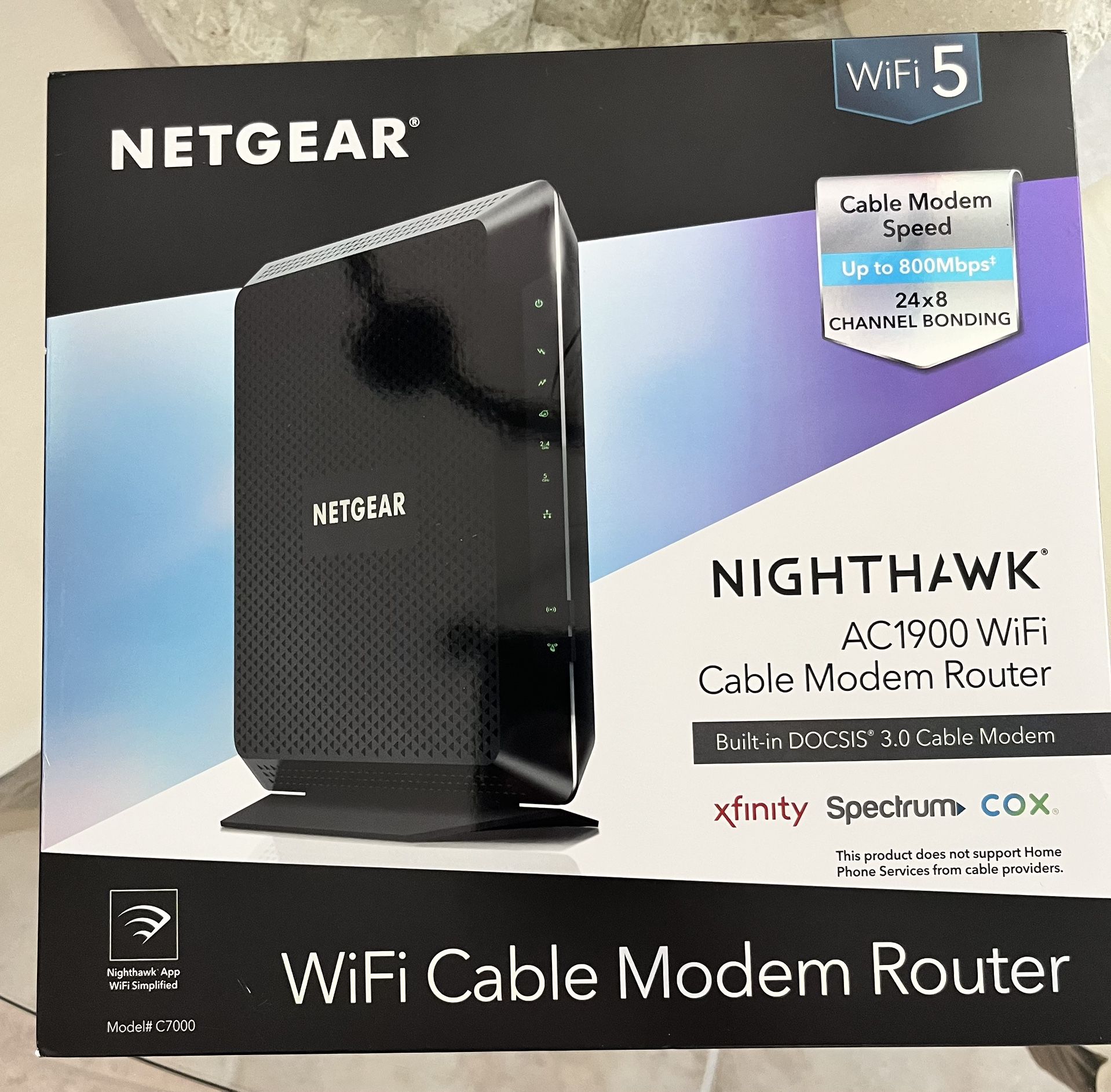 Netgear, nighthawk AC1900 WiFi Cable Modem Router