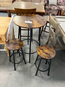 Bistro table and chairs (in store)