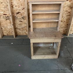 Handmade Kids / Book Cabinet 
