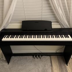 Casio Privia Px-770