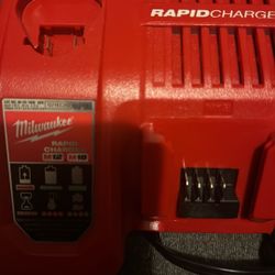 Milwaukee Rapid Charger  
