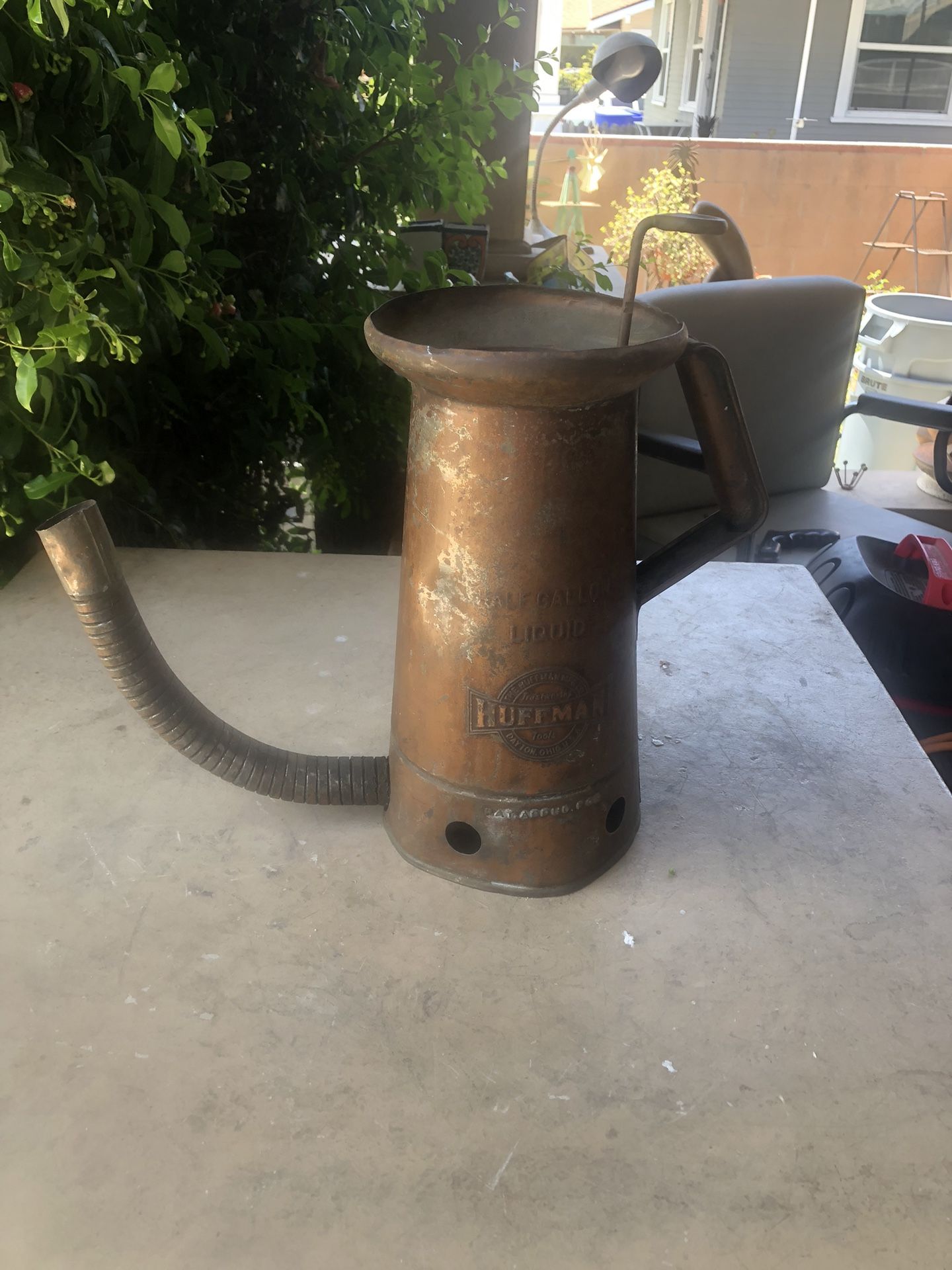 1920s Antique Huffman Half Gallon Copper Oil Can with Thumb Release and Swing Spout