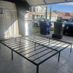 King Metal Bed Frame