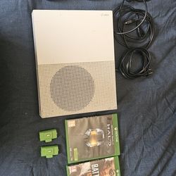 XBOX ONE S - 1TB $200 OBO