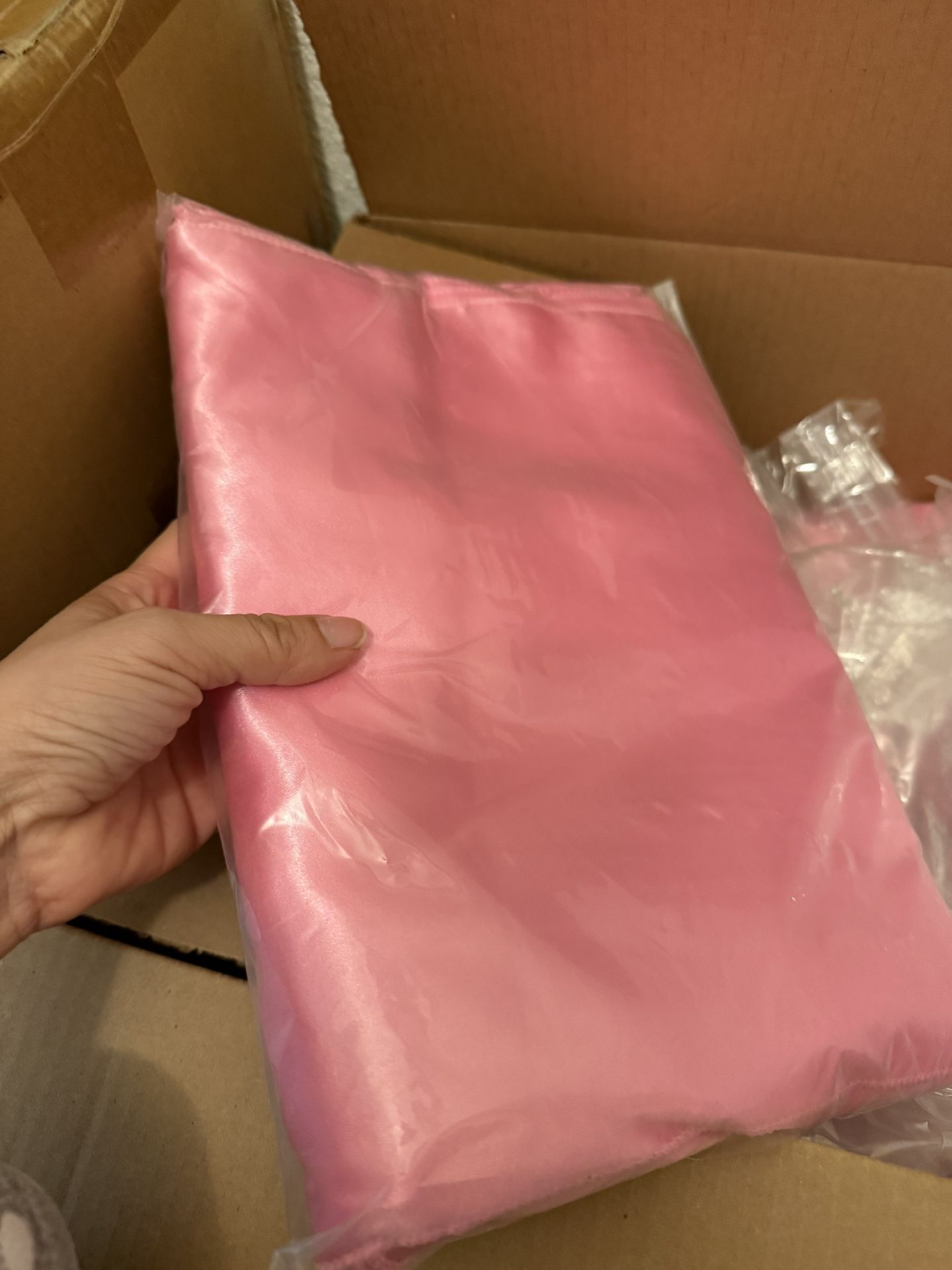 Pink Table Runners