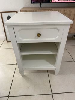 Pottery Barn White nightstand