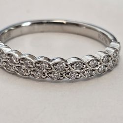 High Quality 14k White Gold VVS Quality Size 6