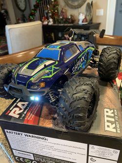 Brand New 1/16 Scale Rc 4x4 Truggy 