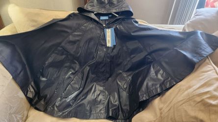Women's Cape