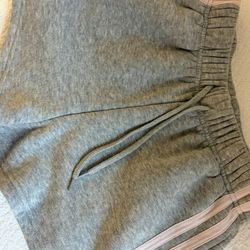 Girl’s Gray Sweat Shorts XS