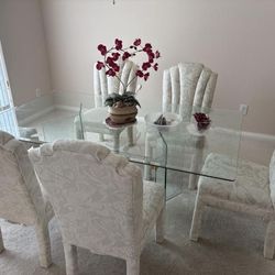 6 Chairs And Glass Dining Table 