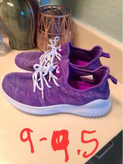 Size 9.5 women’s