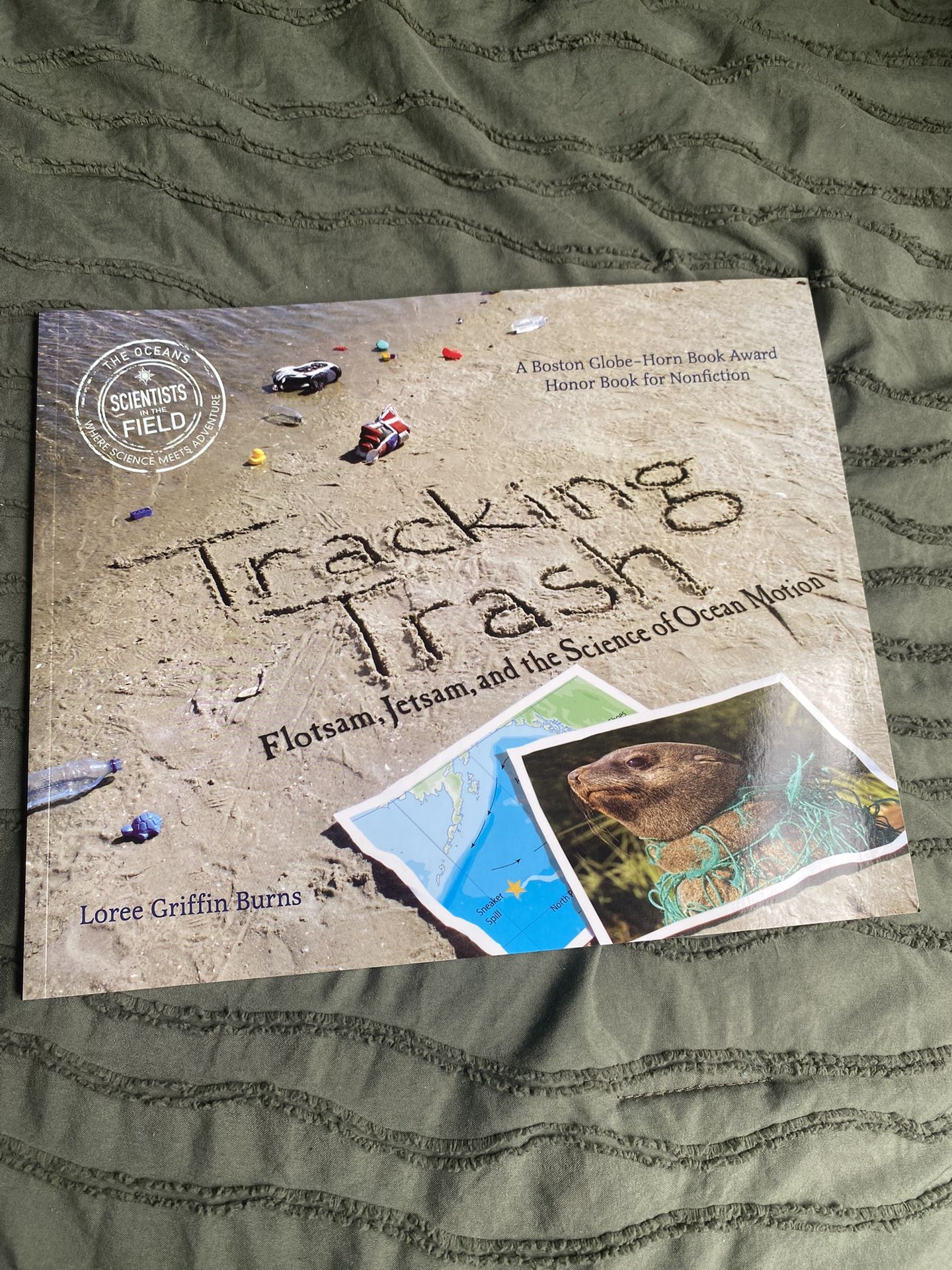 Tracking Trash By Loree Griffin