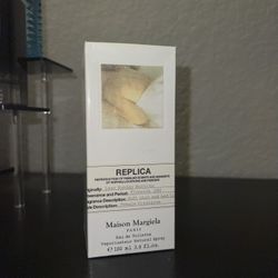 Maison Margiela Replica Lazy Sunday Morning Eau De Toilette