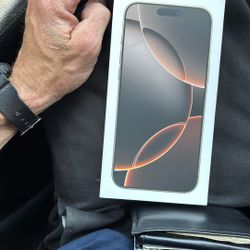  iPhone Promax 16 T-Mobile 