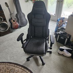 GTPLAYER GAMING CHAIR