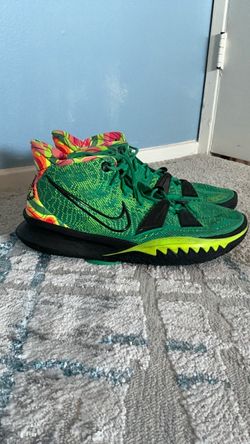Kyrie 7 “Weatherman”